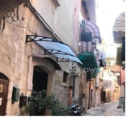 Апартаменты Al Vecchio Arco A Bari Vecchia Экстерьер фото